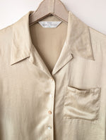 Lade das Bild in den Galerie-Viewer, *Seide* Bluse Premium Basic Champagner (M-L)
