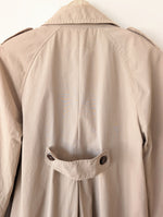 Lade das Bild in den Galerie-Viewer, Trenchcoat Madeleine Raglan Beige (S-M)
