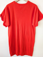 Lade das Bild in den Galerie-Viewer, *Micky Maus* RARE 1983 Long Shirt Disney (M-L)
