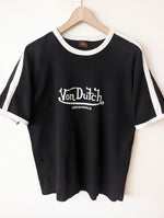 Lade das Bild in den Galerie-Viewer, *Von Dutch* Shirt Ringer Y2K Schwarz (XL)
