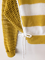 Lade das Bild in den Galerie-Viewer, Pullover Cropped Blockstreifen Gelb Marine (M-L)
