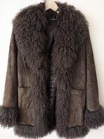 Lade das Bild in den Galerie-Viewer, RARE Leder Shearling Mantel Penny Lane (M)
