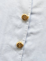 Lade das Bild in den Galerie-Viewer, Knopf Brosche Gold • Muschel &amp; Blume
