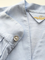 Lade das Bild in den Galerie-Viewer, Knopf Brosche Silber • Muschel &amp; Blume
