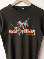 Lade das Bild in den Galerie-Viewer, *Iron Maiden* Bandshirt 2007 Print (S-M)
