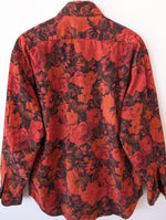 Lade das Bild in den Galerie-Viewer, *Feincord* Bluse Bohemian Rosen Print Rot (L)
