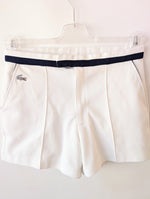 Lade das Bild in den Galerie-Viewer, *Lacoste* Tennis Shorts 70s Weiß (M-L)
