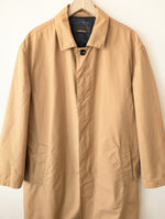 Lade das Bild in den Galerie-Viewer, *Manufactum* Trenchcoat Klassiker Camel (L-XL)
