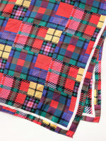 Lade das Bild in den Galerie-Viewer, *Seide* Tuch 80s Tartan Print Bunt
