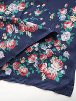Lade das Bild in den Galerie-Viewer, *Seide* Tuch Bohemian Rosen Print
