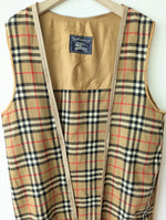 Lade das Bild in den Galerie-Viewer, *Burberry* Trenchcoat Zweireiher Schwarz INKL. Innenfutter Weste (L)
