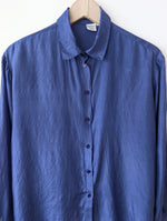 Lade das Bild in den Galerie-Viewer, *Seide* Bluse Premium Basic Royalblau (M)
