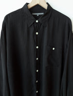 Lade das Bild in den Galerie-Viewer, *Seide* Bluse Basic Anthrazit Riffel (XL)
