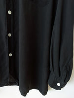 Lade das Bild in den Galerie-Viewer, *Seide* Bluse Basic Anthrazit Riffel (XL)
