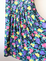 Lade das Bild in den Galerie-Viewer, Kleid 80s Blumen Print Lila Pink Heavin (M-L)
