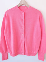 Lade das Bild in den Galerie-Viewer, Cardigan Pink Premium Basic Heavin (M-L)
