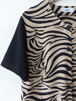 Lade das Bild in den Galerie-Viewer, Bluse Zebra Print Beige Schwarz Heavin (L-XL)
