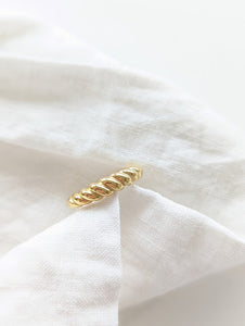 Ring 14k Gold Small Croissant Heavin