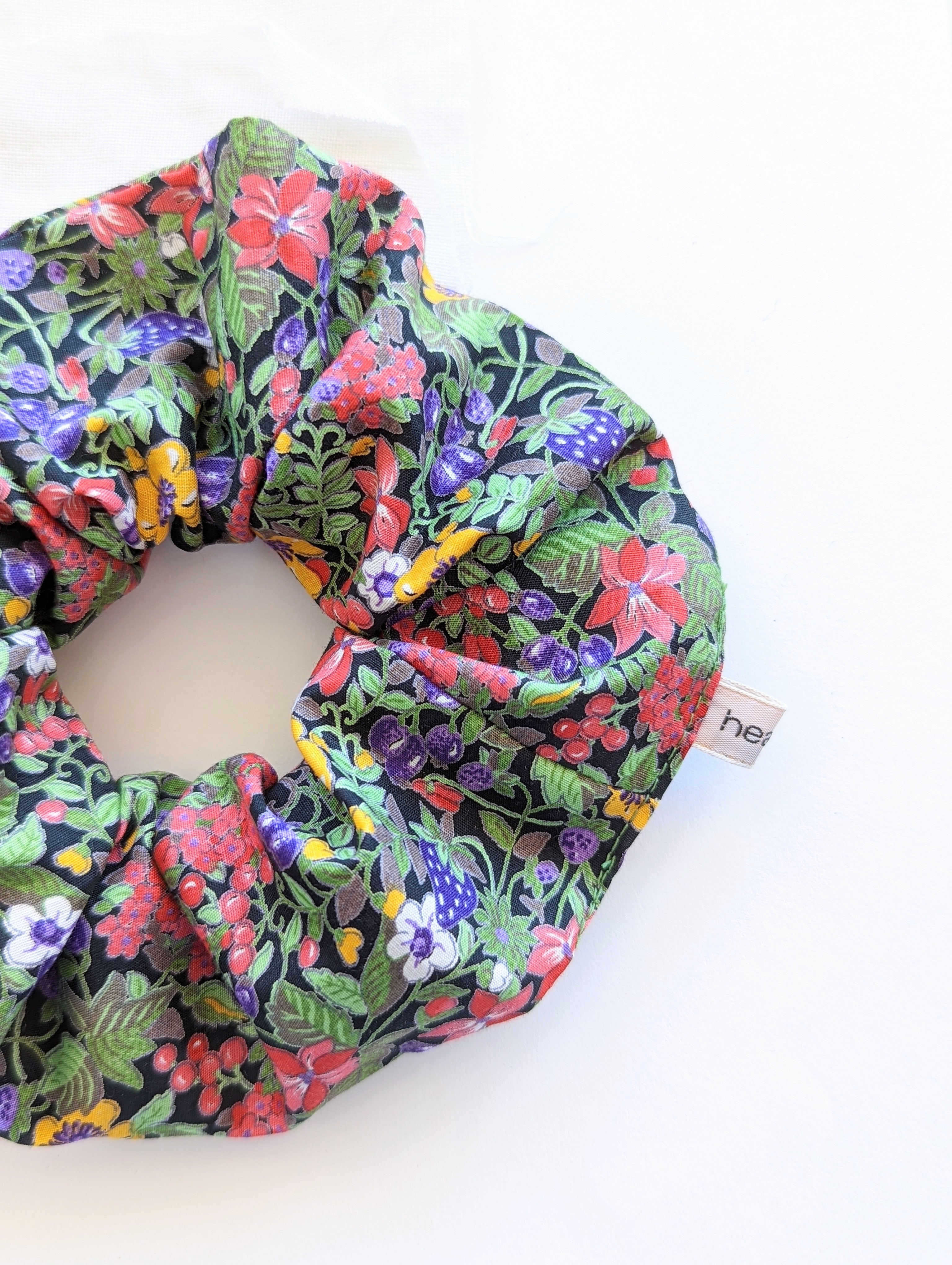 Scrunchie Heavin Upcycling Vintage Tropical Fruits