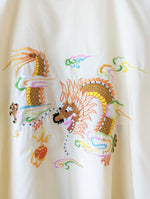 Lade das Bild in den Galerie-Viewer, *Rare* Kimono China Stickerei Heavin (One Size)
