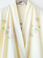 Lade das Bild in den Galerie-Viewer, *Rare* Kimono China Stickerei Heavin (One Size)
