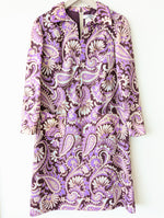 Lade das Bild in den Galerie-Viewer, *70s Deadstock* Kleid Lila Paisley Heavin (S-M)
