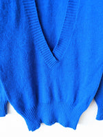 Lade das Bild in den Galerie-Viewer, *Premium Basic* Pullover Wolle Royalblau Heavin (M-XL)
