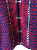 Lade das Bild in den Galerie-Viewer, Cardigan Folklore Norweger Wolle Rot Heavin (L)
